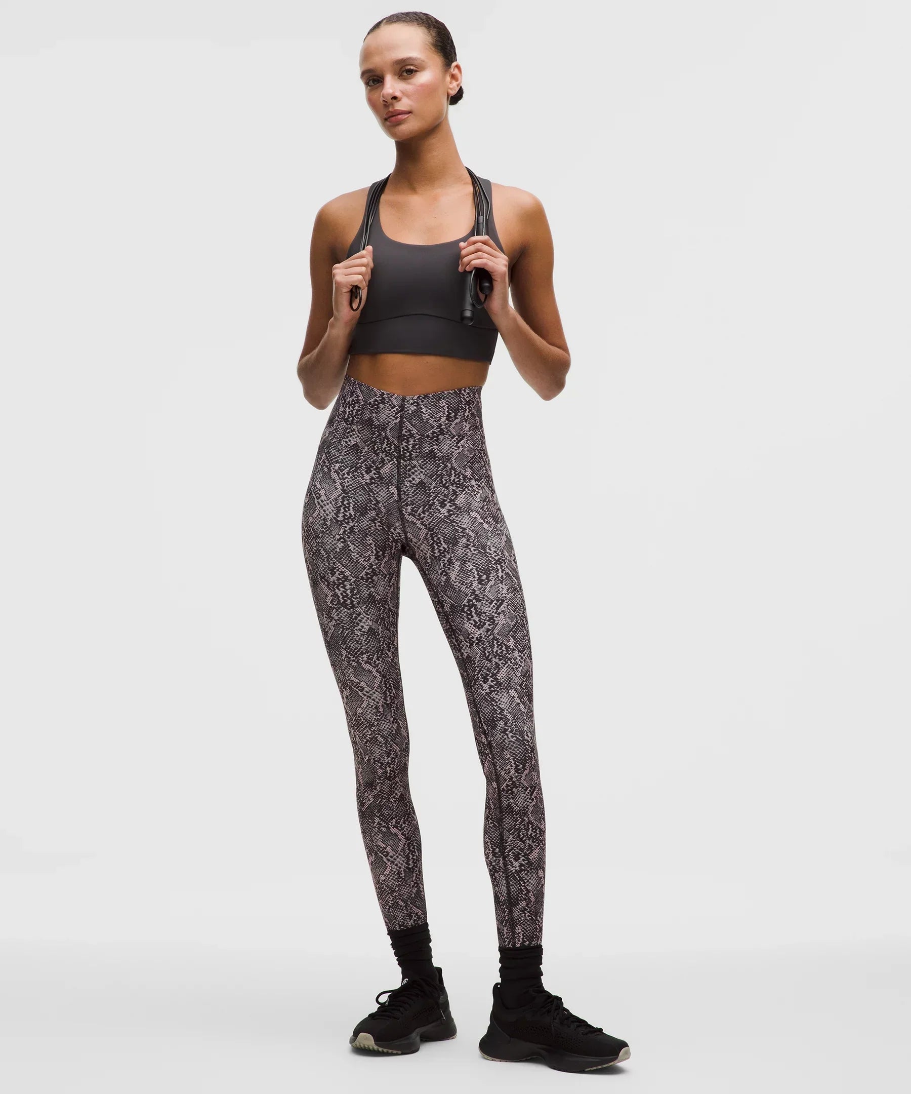 Glow Up Super-High-Rise Tight 28"