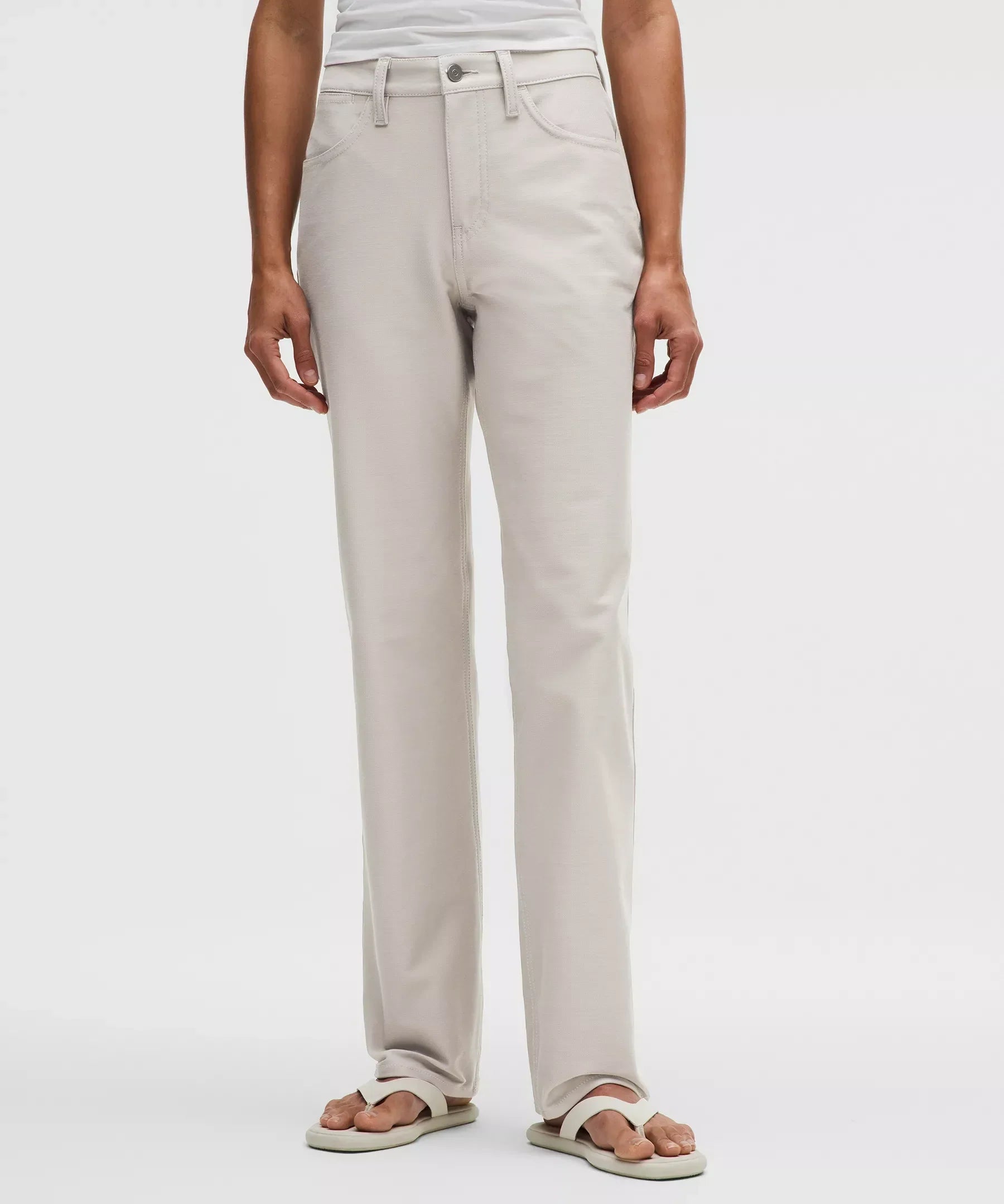 EasyFive Mid-Rise Relaxed-Straight Pant